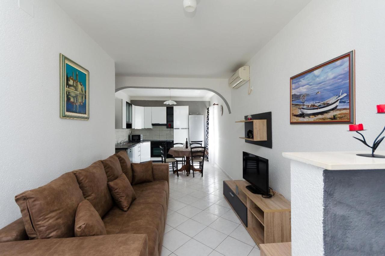 Apartment Marica *