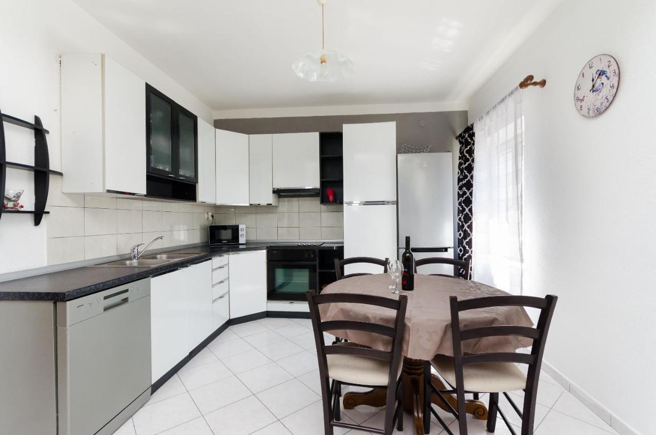 Marica Apartment Lopar